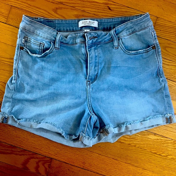 Judy Blue Pants - Judy Blue Mid-Rise Cuffed Denim Shorts Light Wash